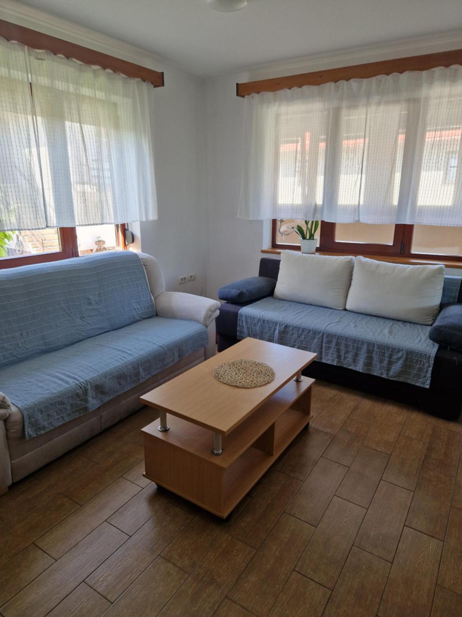 Apartma Mihatovi Pivka Exterior photo