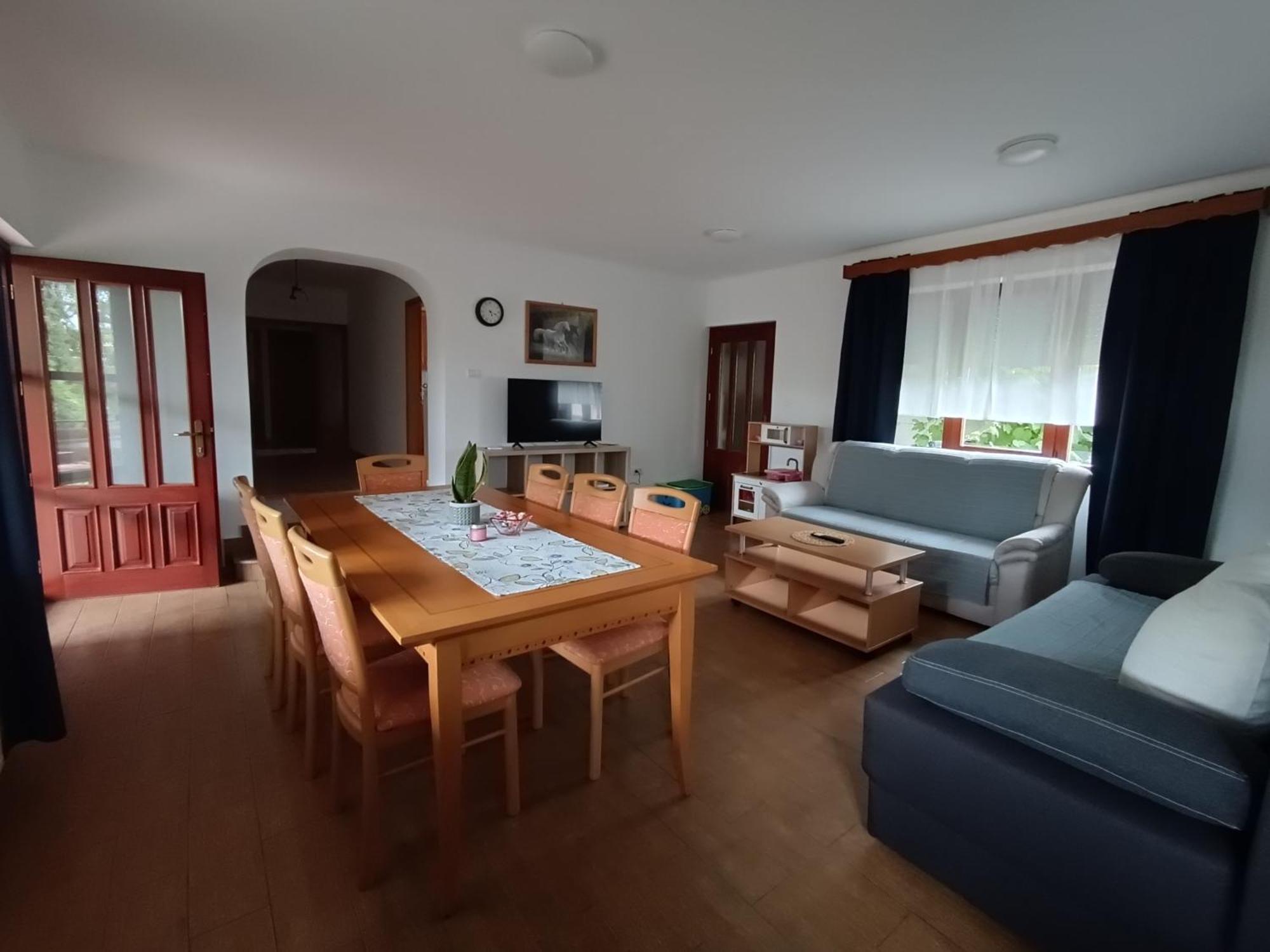 Apartma Mihatovi Pivka Exterior photo